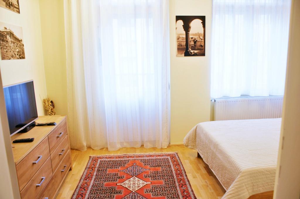 Supercentral Apartment Будапеща Екстериор снимка