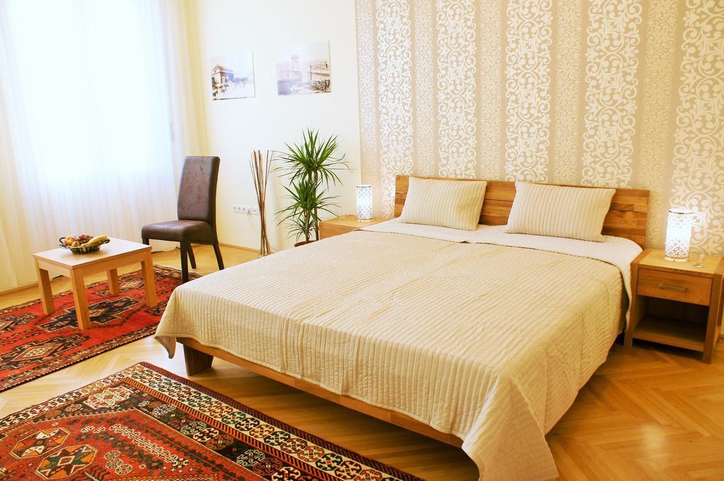 Supercentral Apartment Будапеща Екстериор снимка